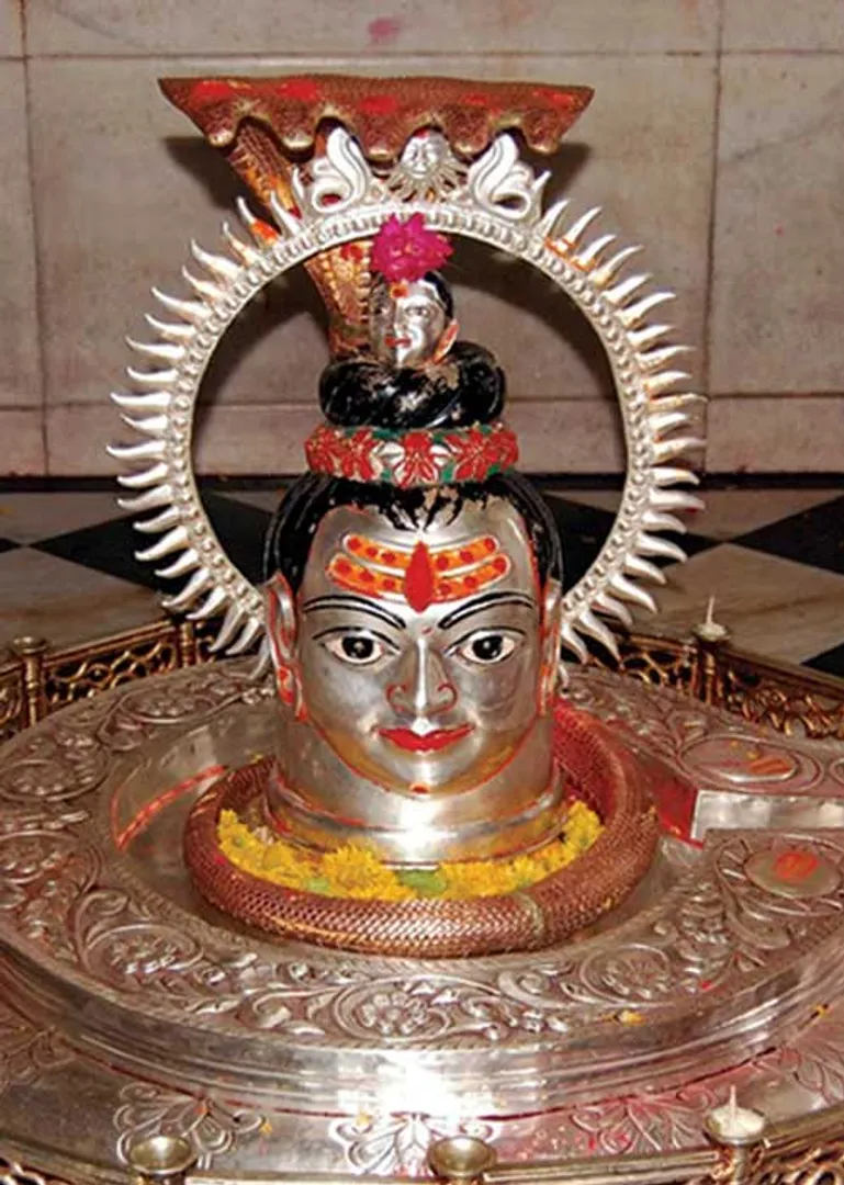 /idhalgal/om/ujjayani-mangalnadar-mars-dosham