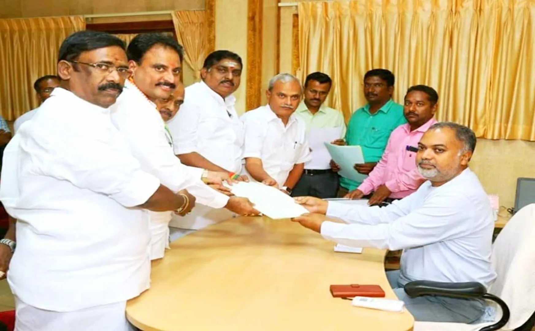 puducherry byasssembly election nomination filed in admk and congress  