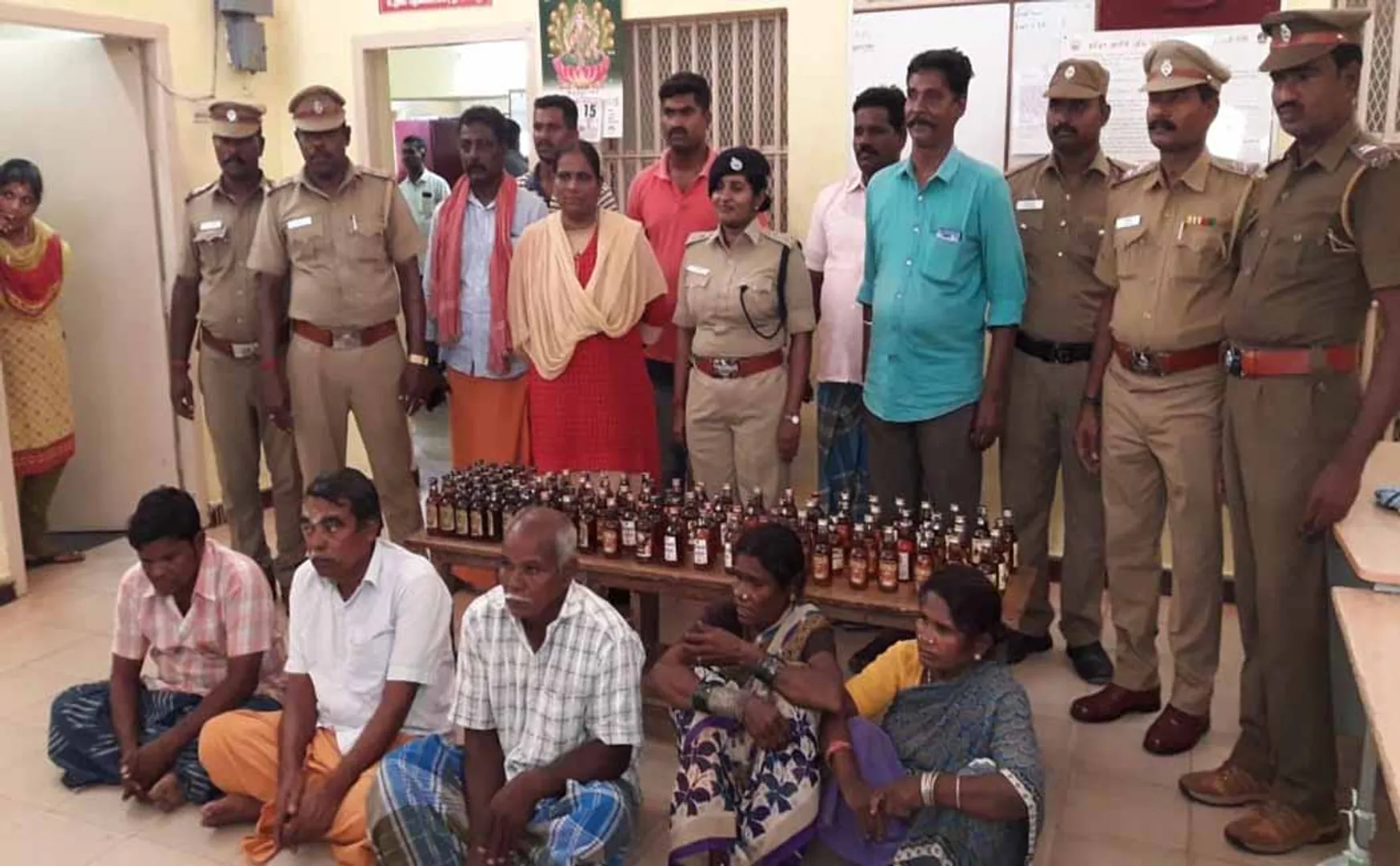 cuddalore rowdies ilegal liquor sales persons arrested in police 