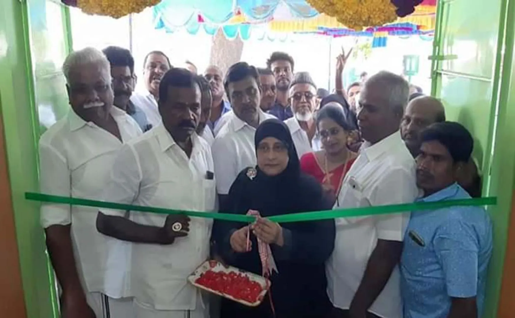 vellore district vaniyampadi womens library opening tn employees welfare minister  nilofer kabil