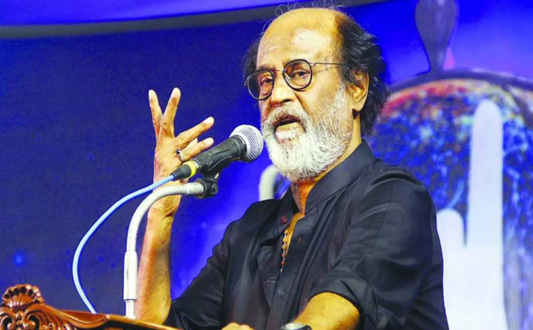 TAMILNADU CM CANDIDATE ELIGIBLE IN ACTOR RAJINIKANTH CHENNAI FUNCTION ACTOR RADHARAVI SPEECH