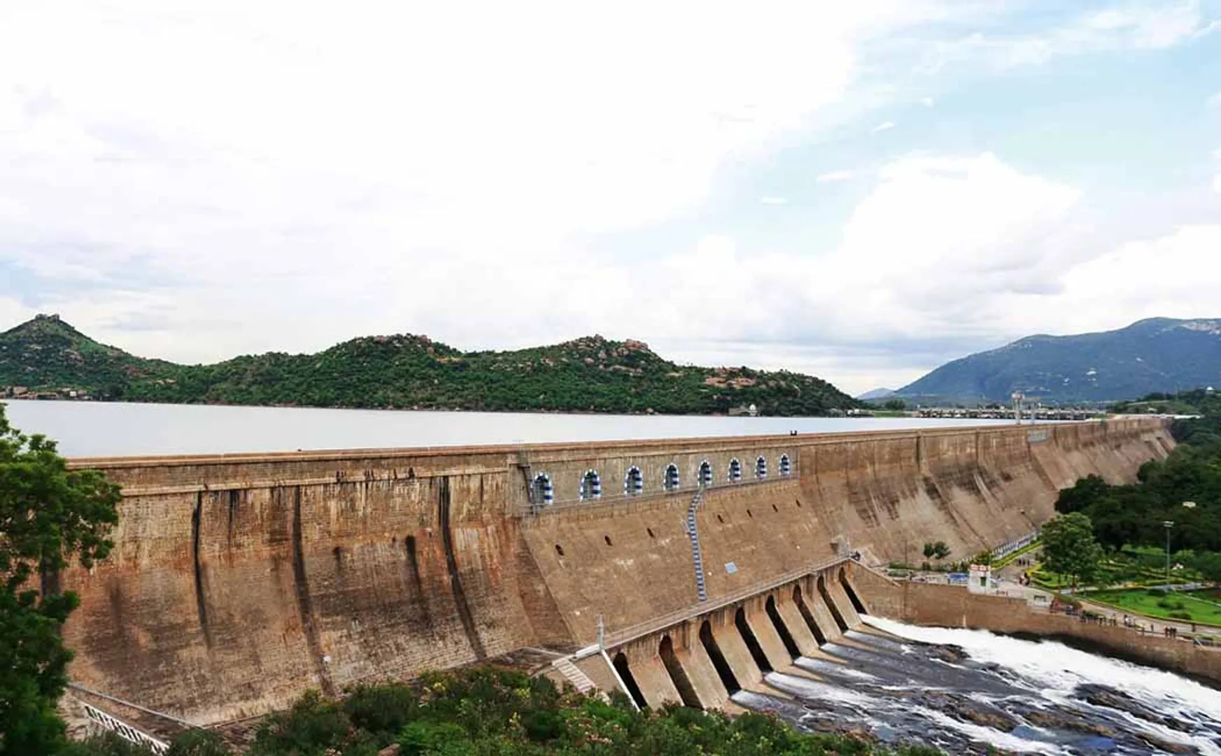 salem district mettur dam water level 