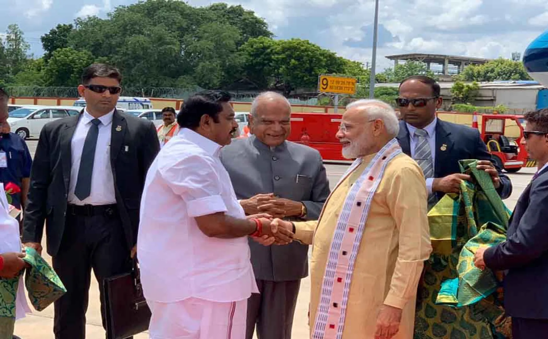 PM NARENDRA MODI TAMIL TWEET 