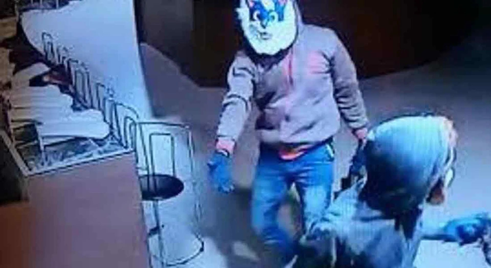  Trichy jewelery robbery ...
