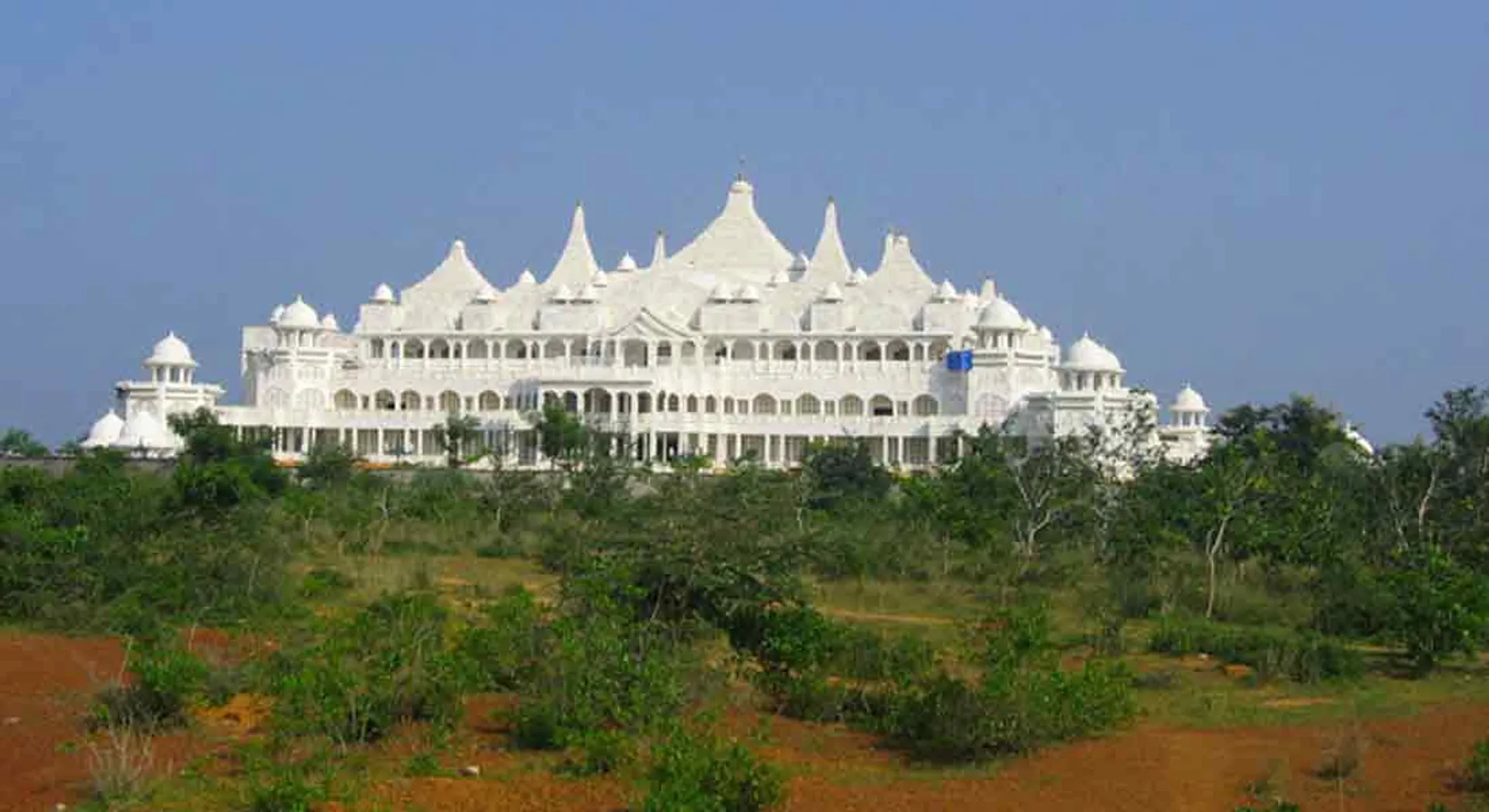  Income tax department raid on Kalki Ashram ...