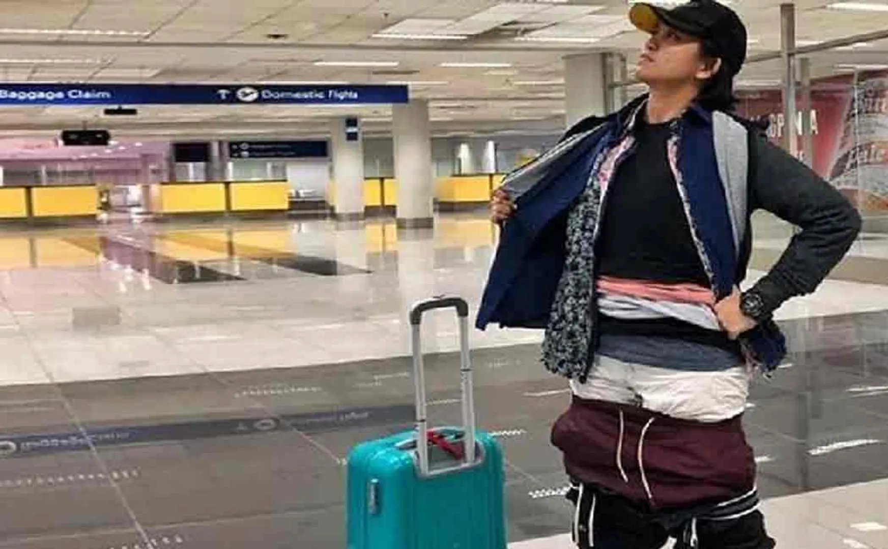 philippines girl viral airport idea