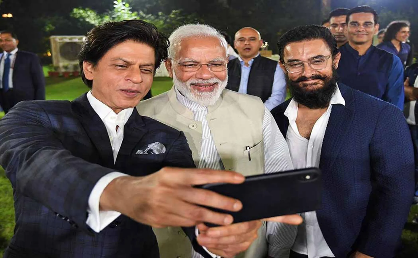 PM NARENDRA MODI MEET BOLLYWOOD ACTORS 