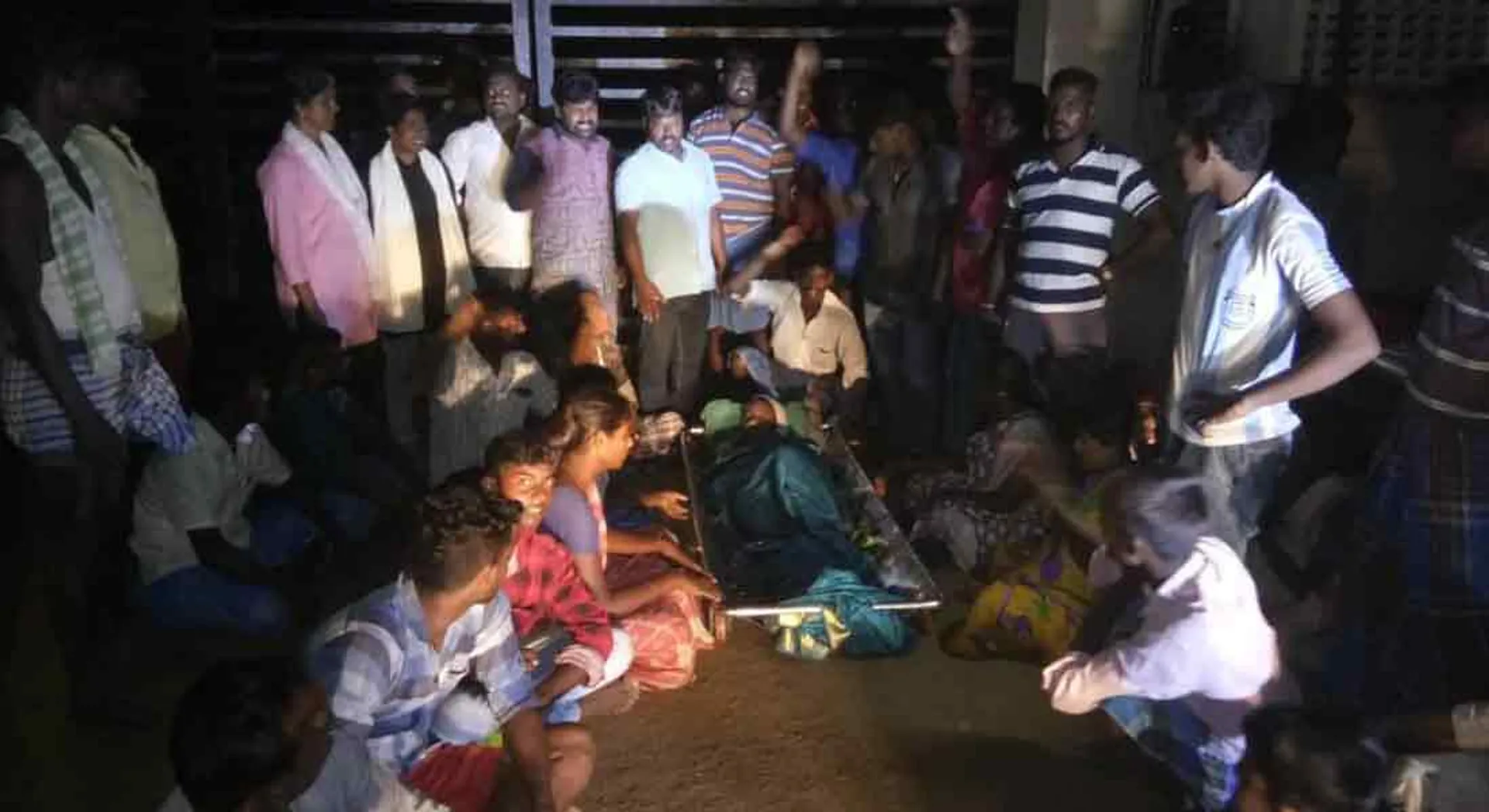  Woman hostel incident...Relatives struggle!