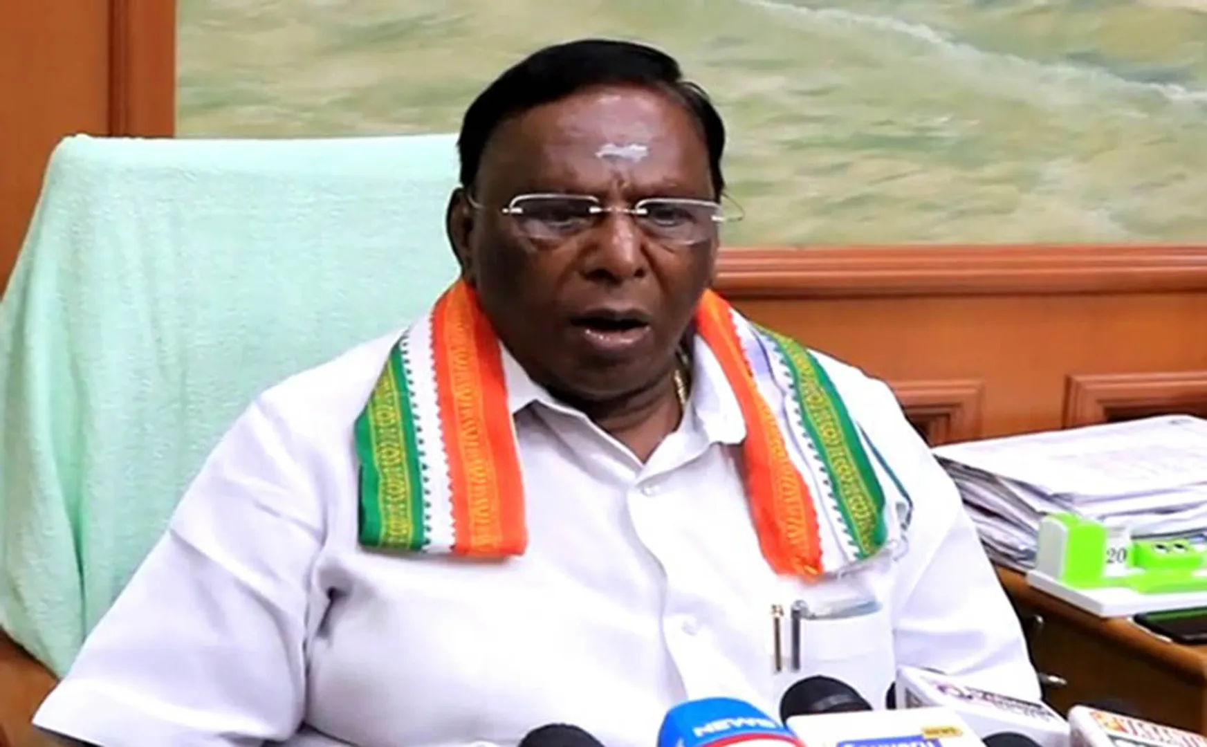 diwali holiday and diwali bonus announced puducherry cm narayansamy 