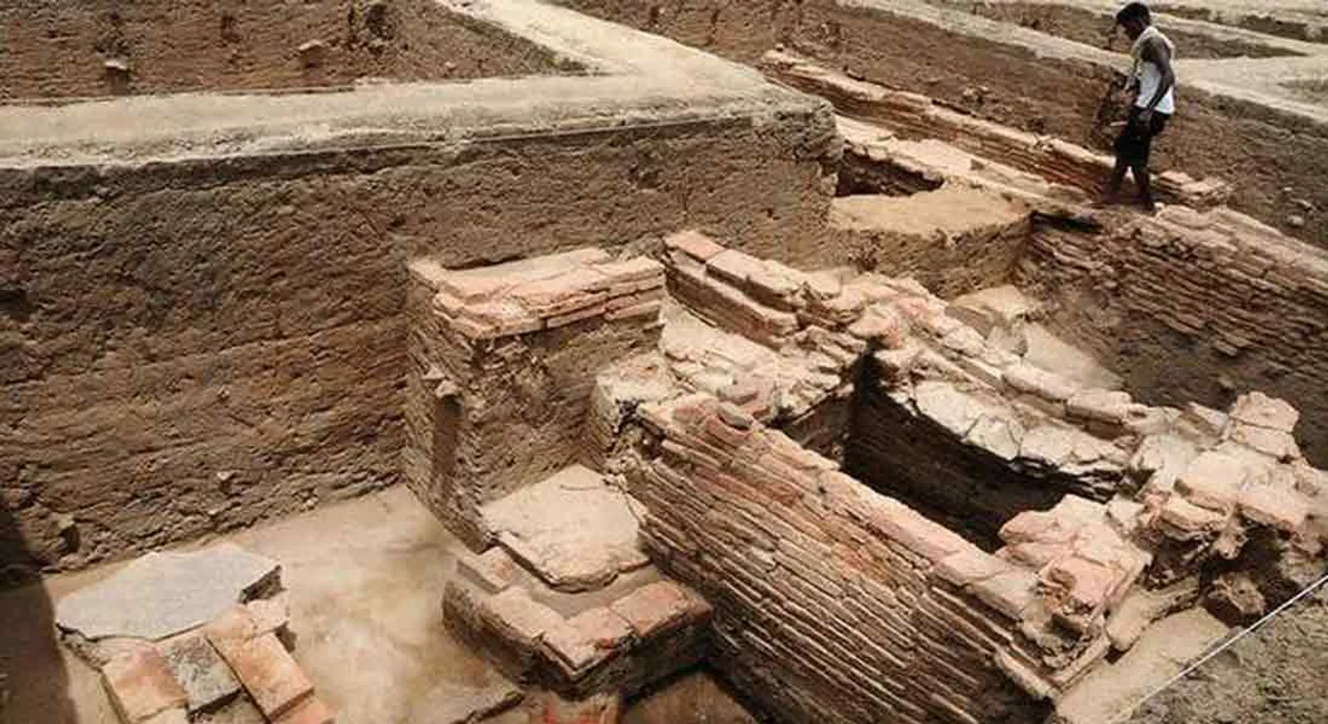 Next Excavation in keezhadi Adichanallur, Kodumonal, Sivakalai
