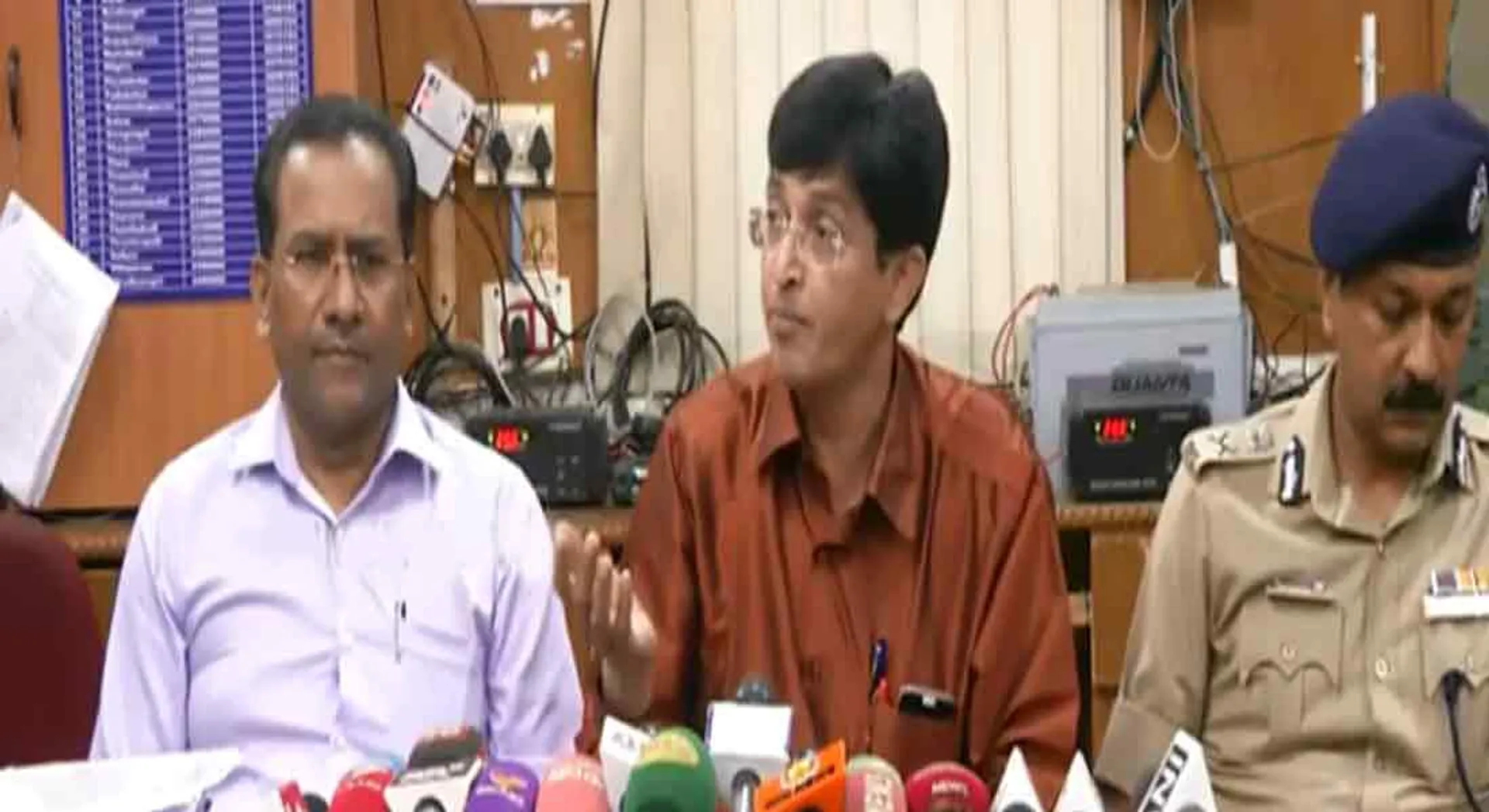 Radhakrishnan press meet 