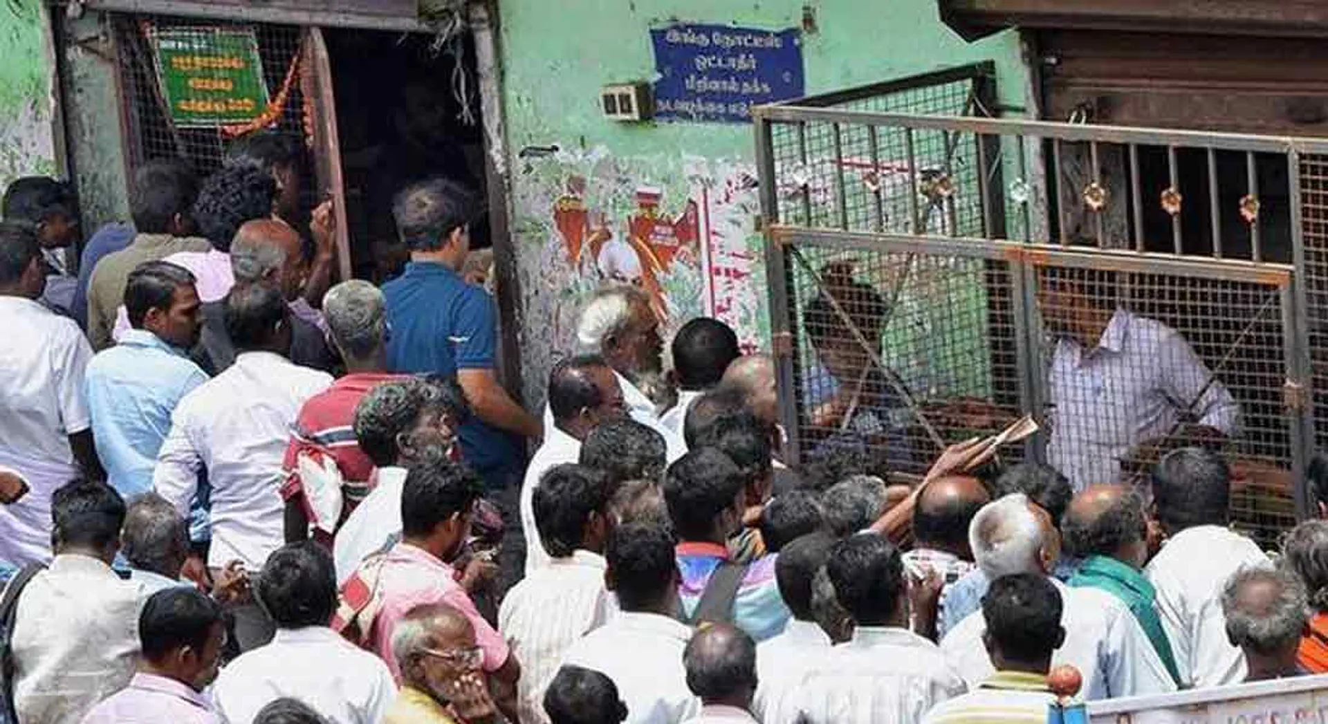  Pre-Tasmaq in Diwali Race; 'Drinking' Rs 18 crore in Salem!