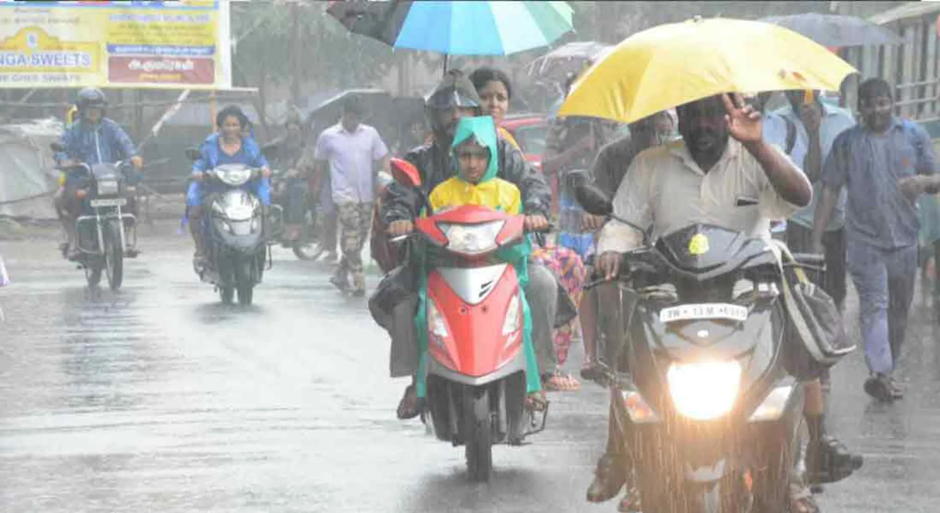 School holidays in 9 districts