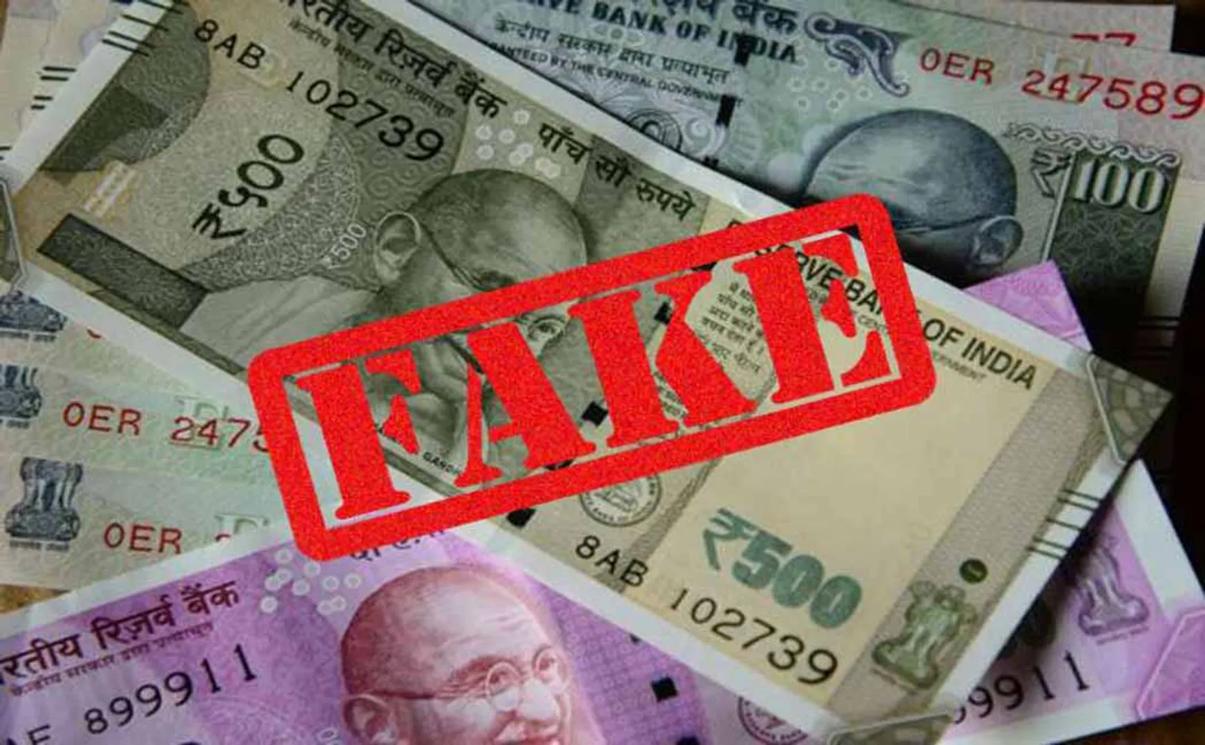 MONEY DEMONETIZATION PM NARENDRA MODI ANNOUNCED BUT FAKE MONEY CONTINUE 