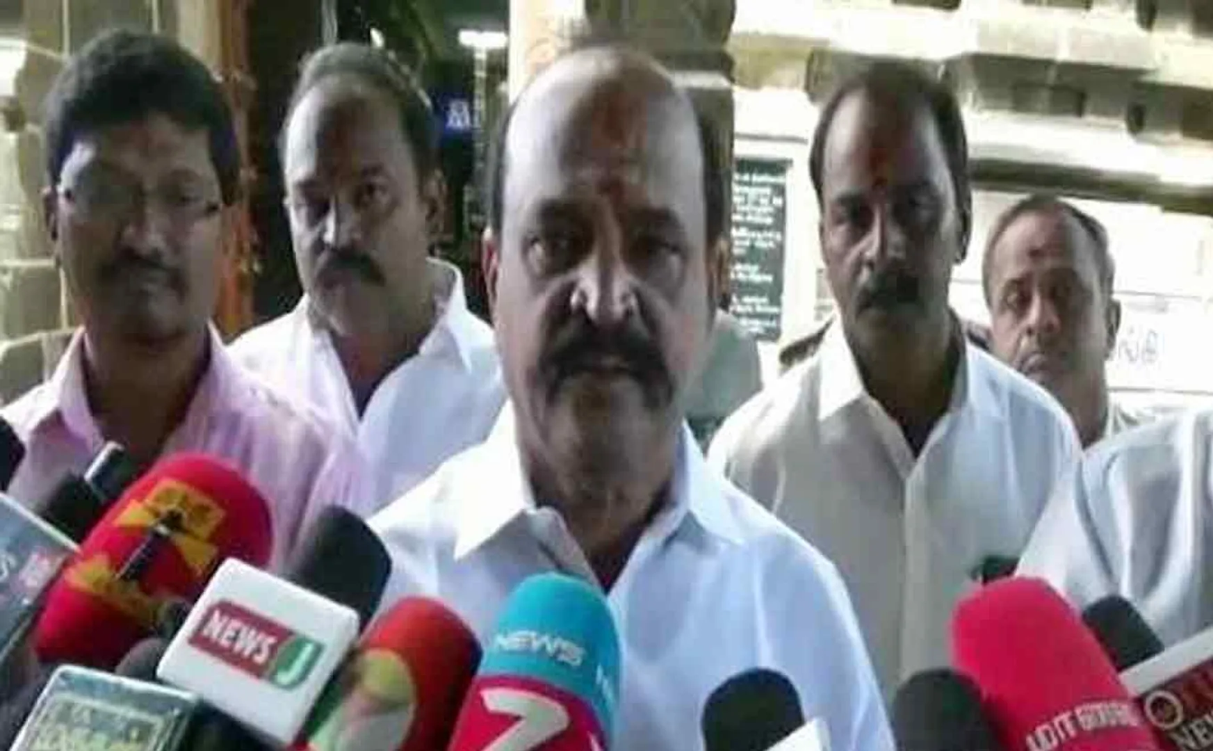 kadambur raju