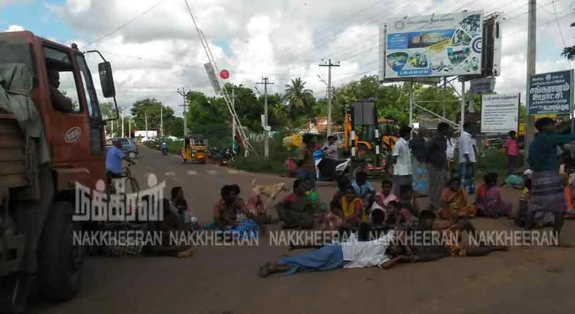 Narikurakavar people pleading with the govt