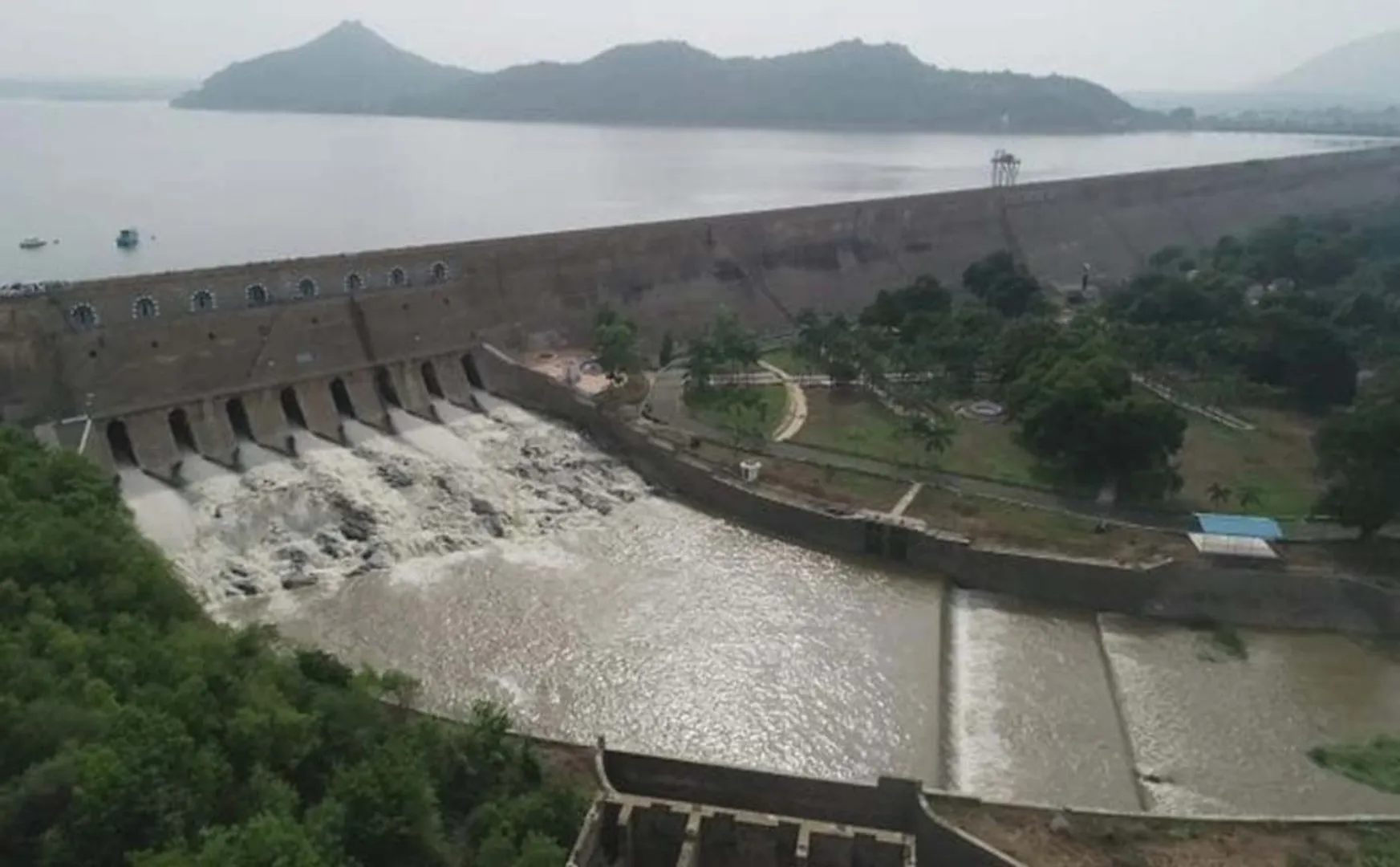 salem district mettur dam water level 