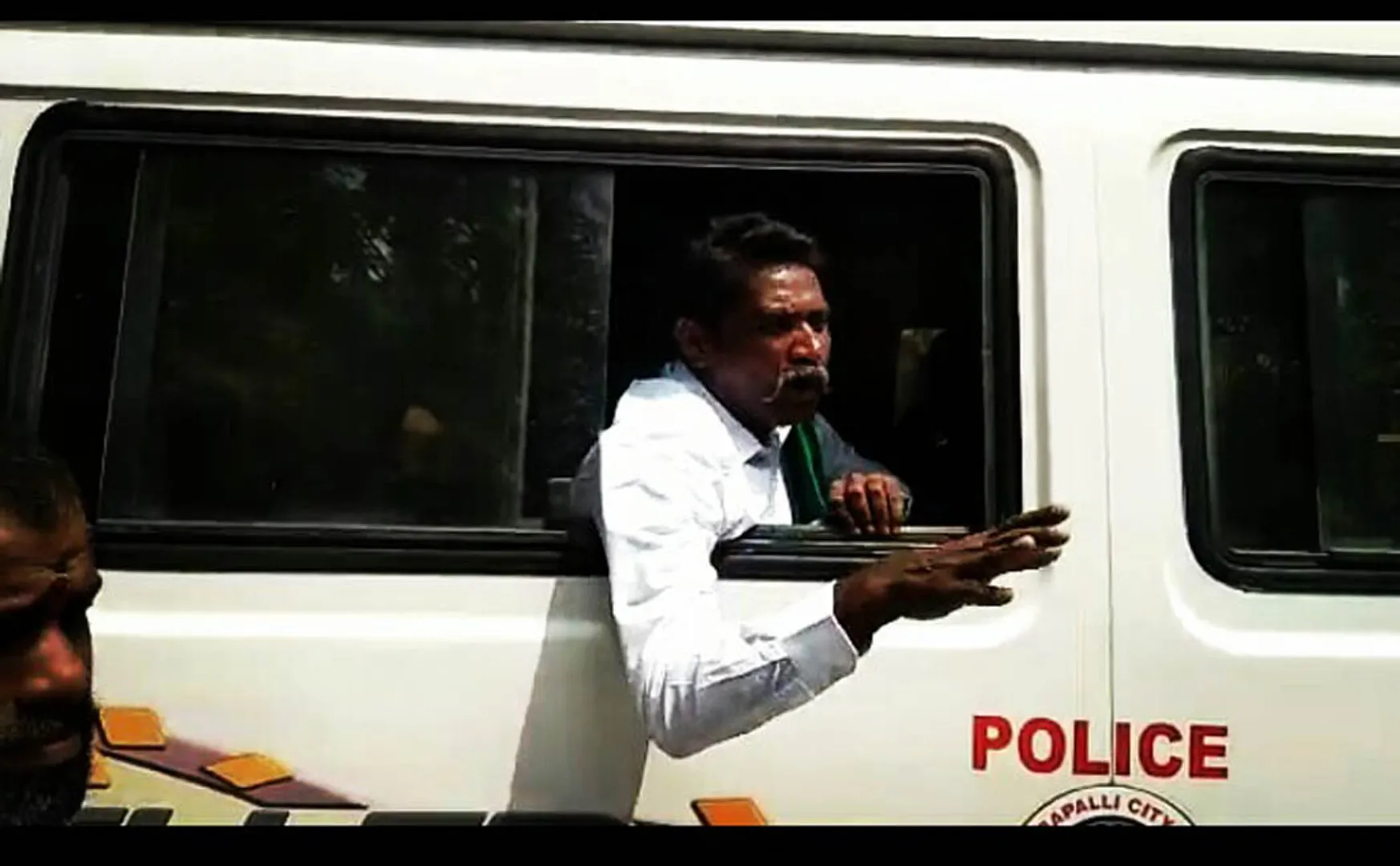 SOCIAL ACTIVITIES MUKILAN MADURAI COURT JALIKKATTU ISSUES 