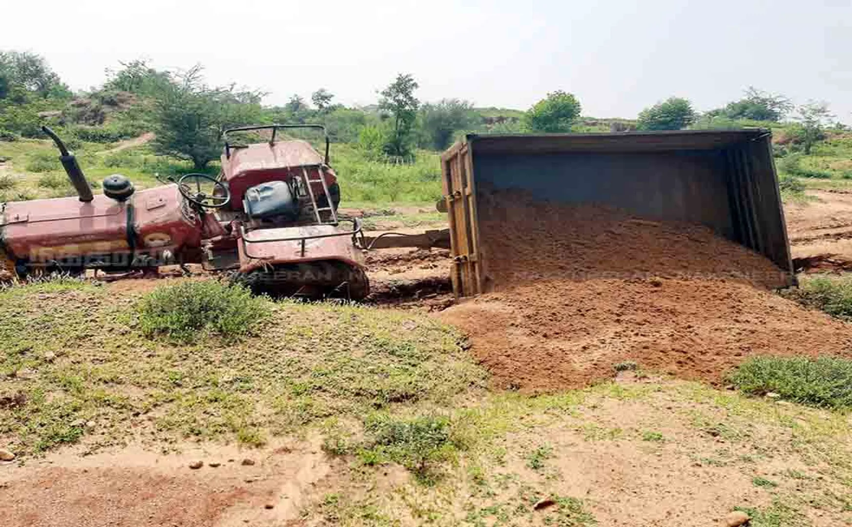 virudhunagar sand thief sivakasi sub collector 