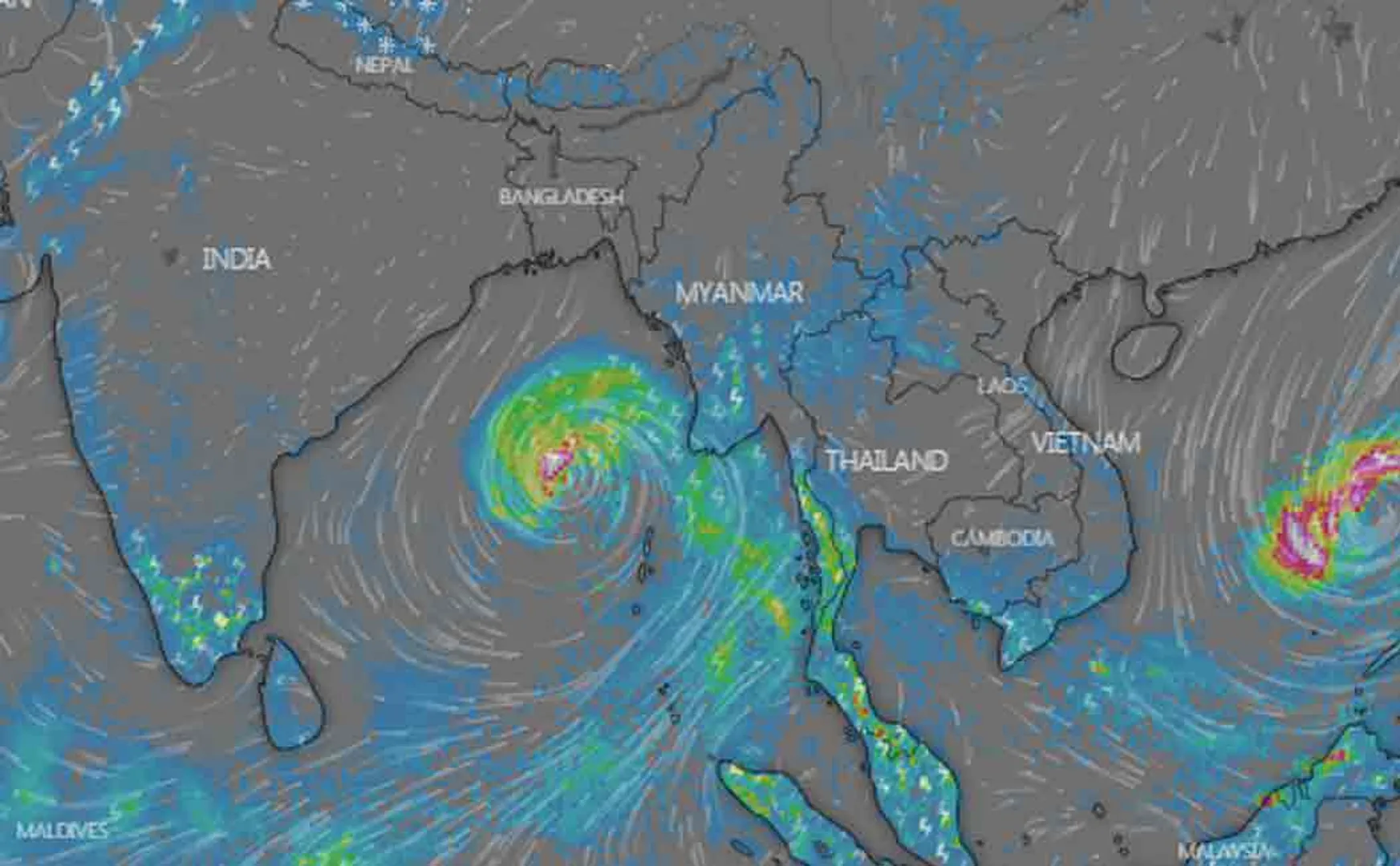 new cyclone in bay of bengal