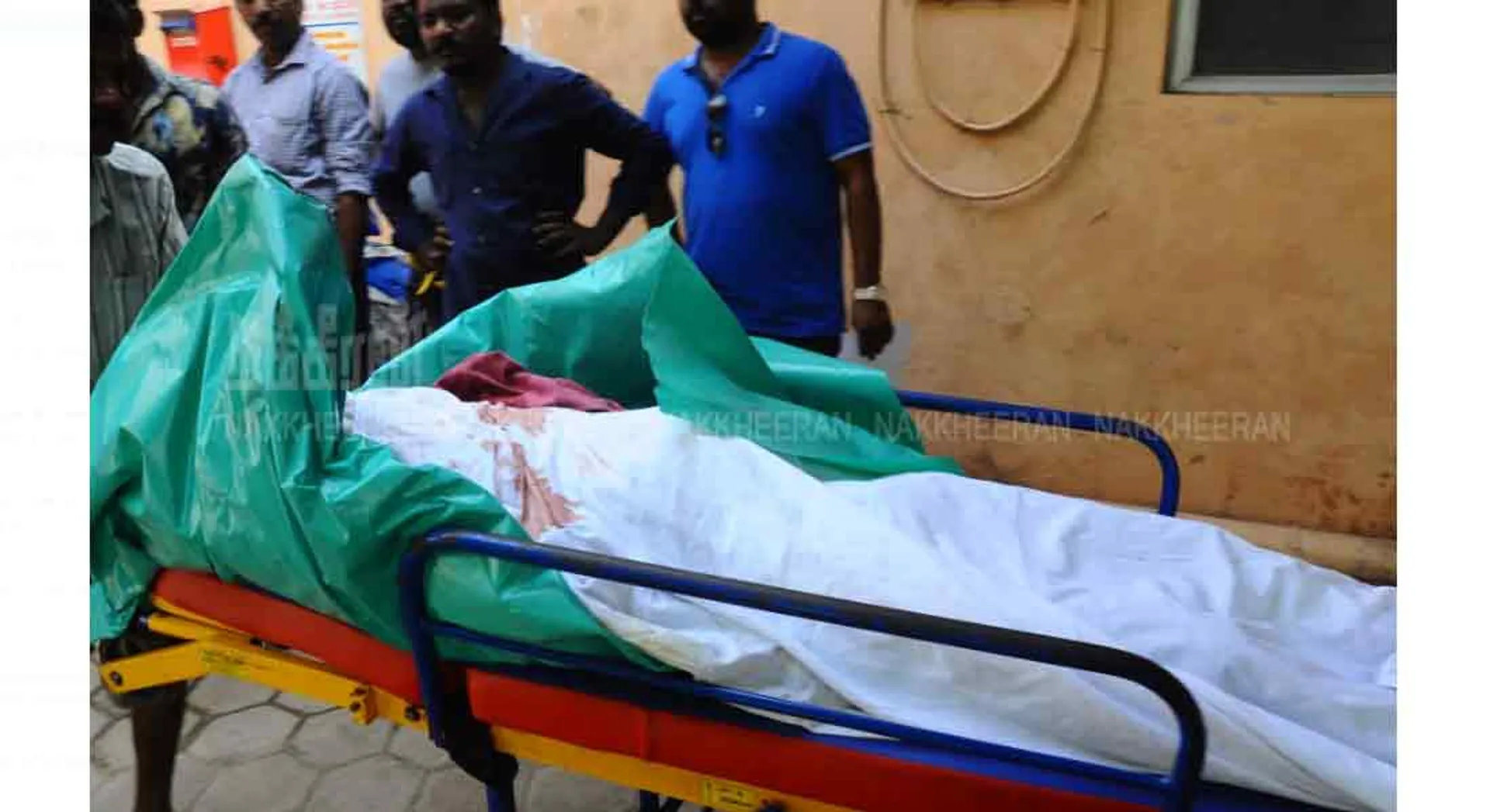  Body of Polytechnic Student Mukesh ... (pics)