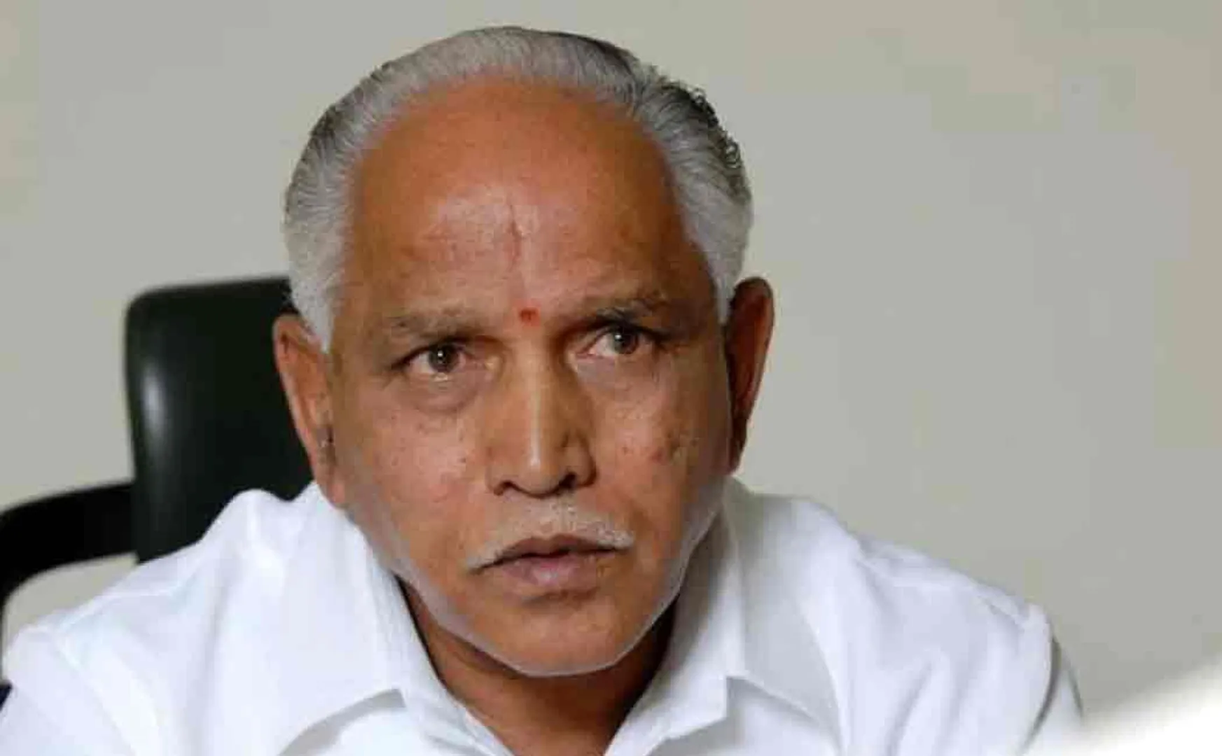 karnataka disqualified mla controversial speech about yeddyurappa