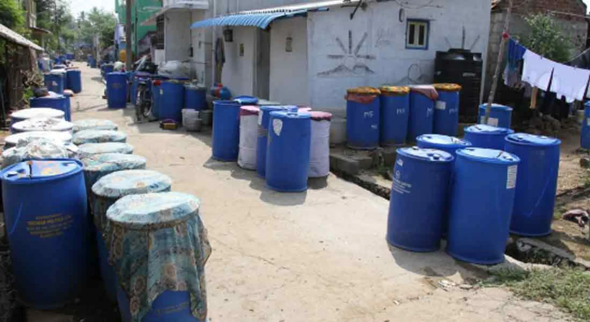 The people of the village are worried about drinking water