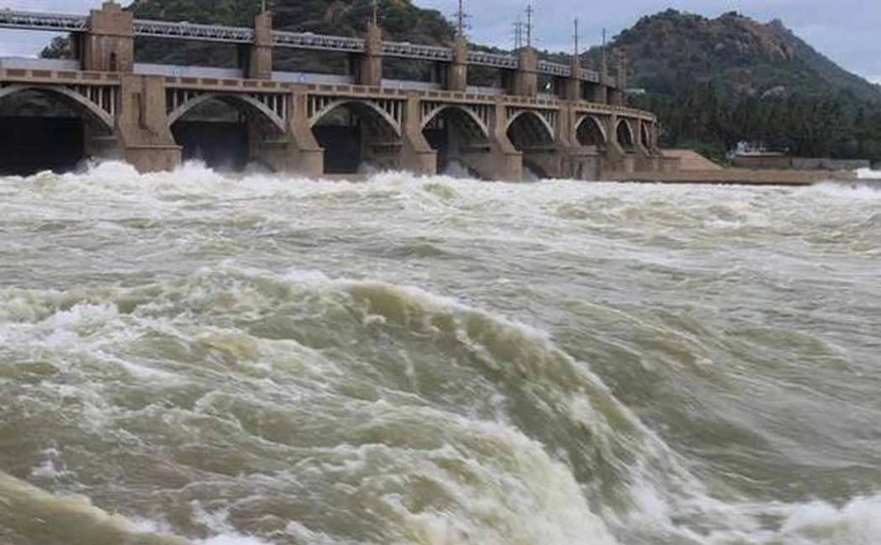 salem district mettur dam water level delta side 