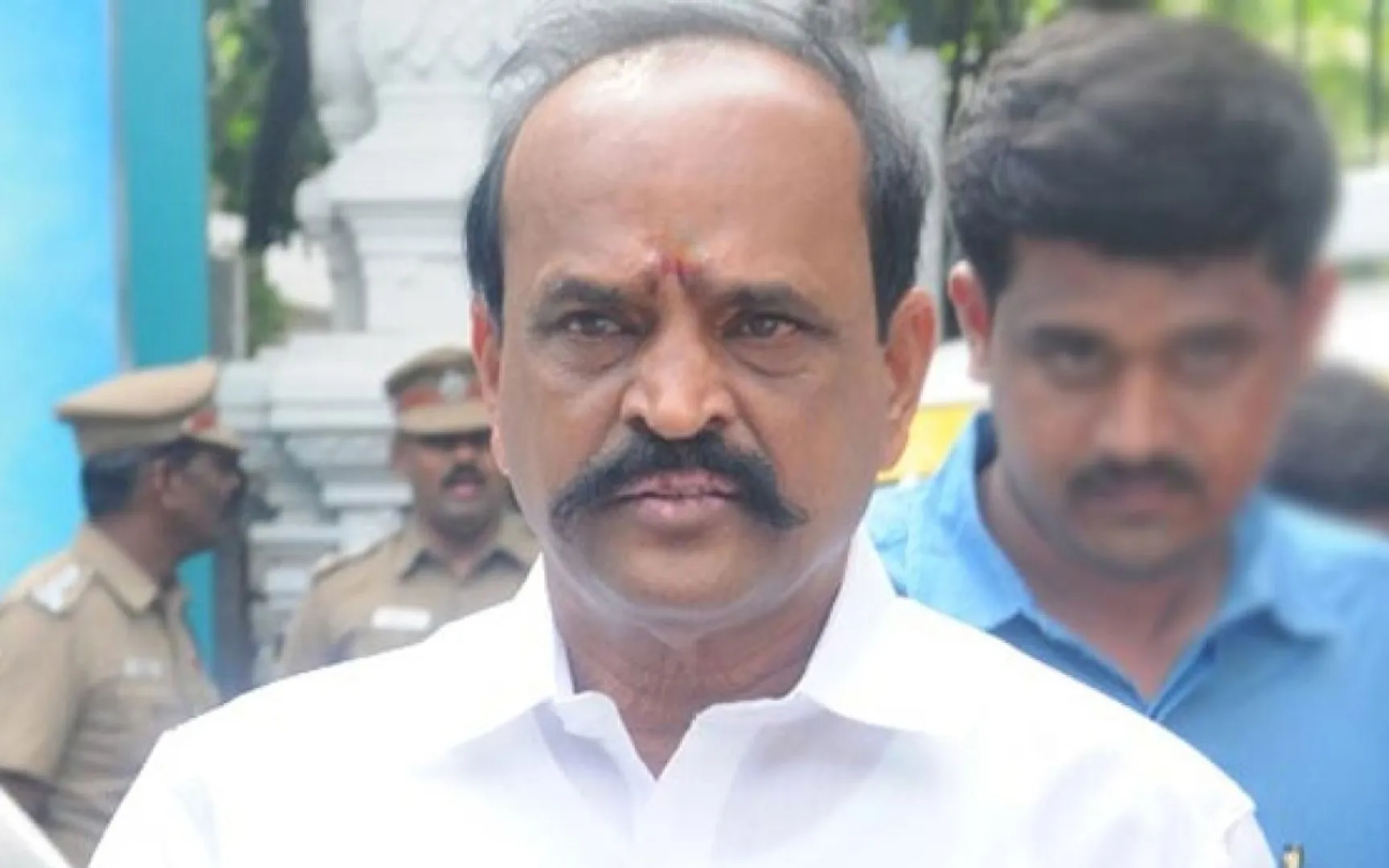 kadambur raju