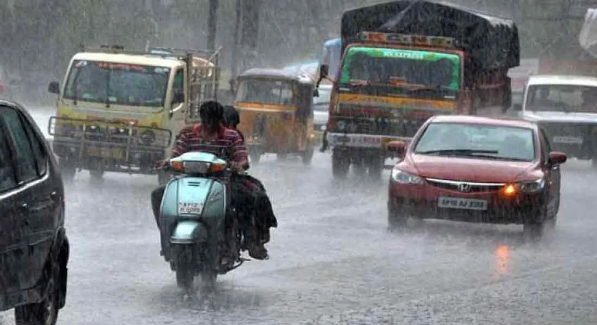  Heavy rain in Madurai ...!