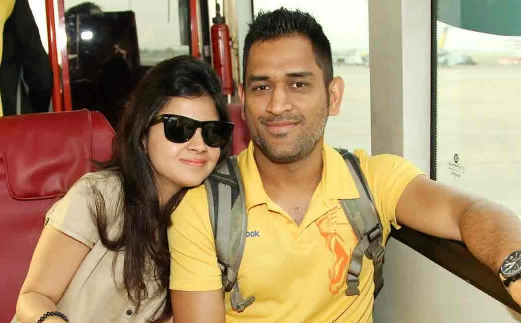 dhonis view on marriage and love