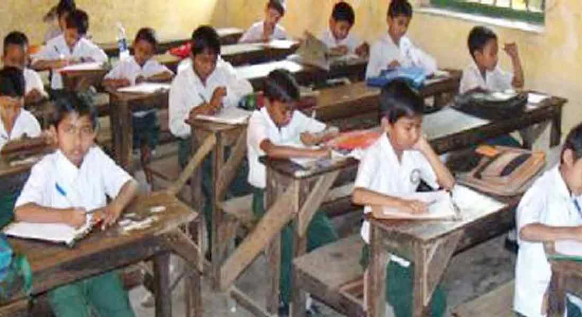 5,8 std public exam time table released 