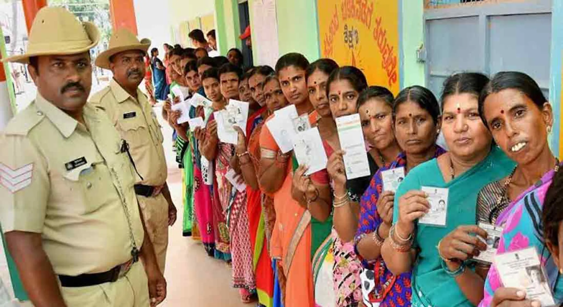  Polling started in 15 constituencies in Karnataka