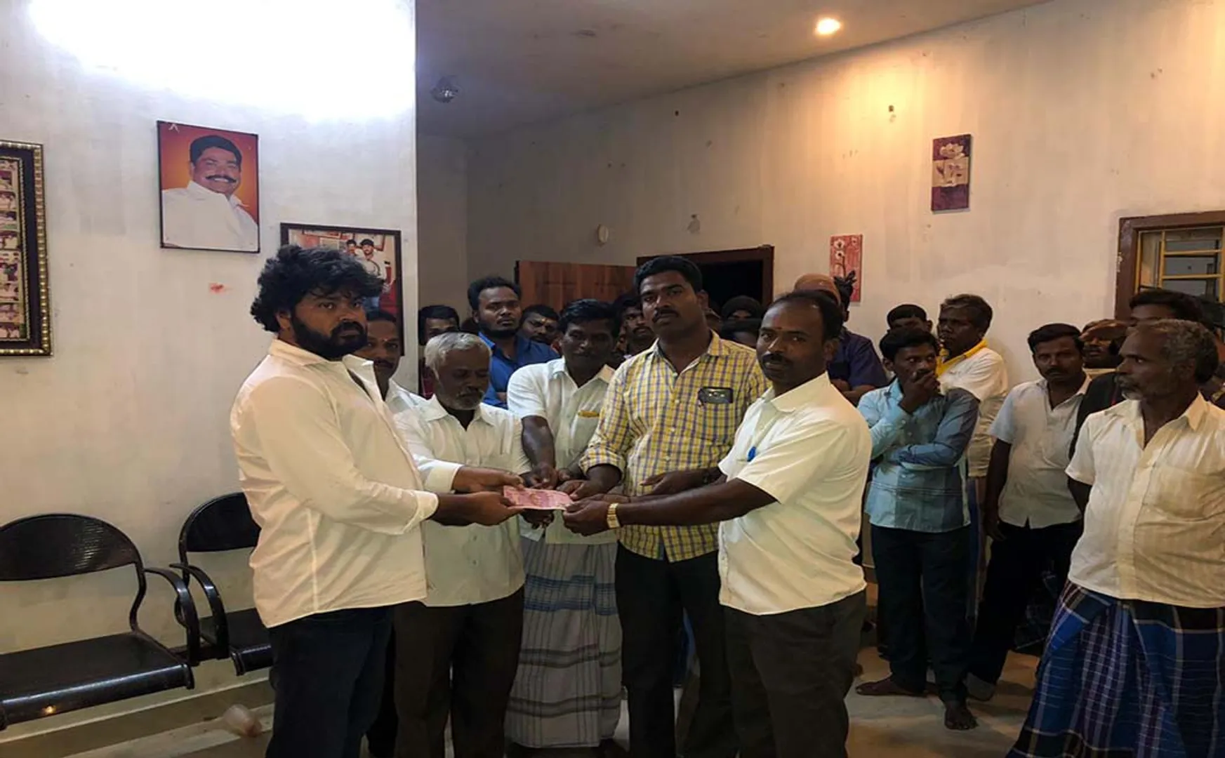 vellore lok sabha election dmk high votes dmk party leader gift 