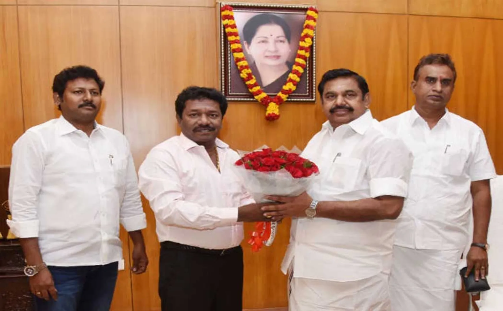 TAMILNADU KARUNASS MLA MEET WITH CM EDAPPADI PALANISAMY 