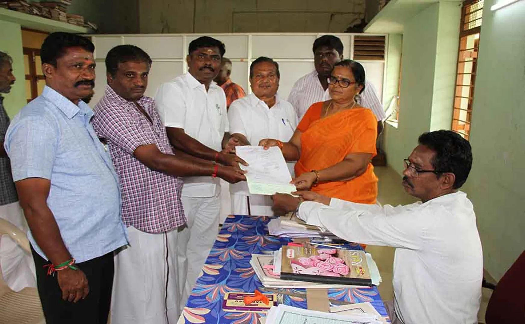 dindigul district local body election nomination filled third time for woman 