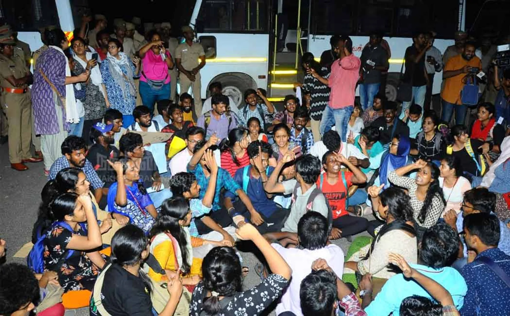 students protest in chennai university