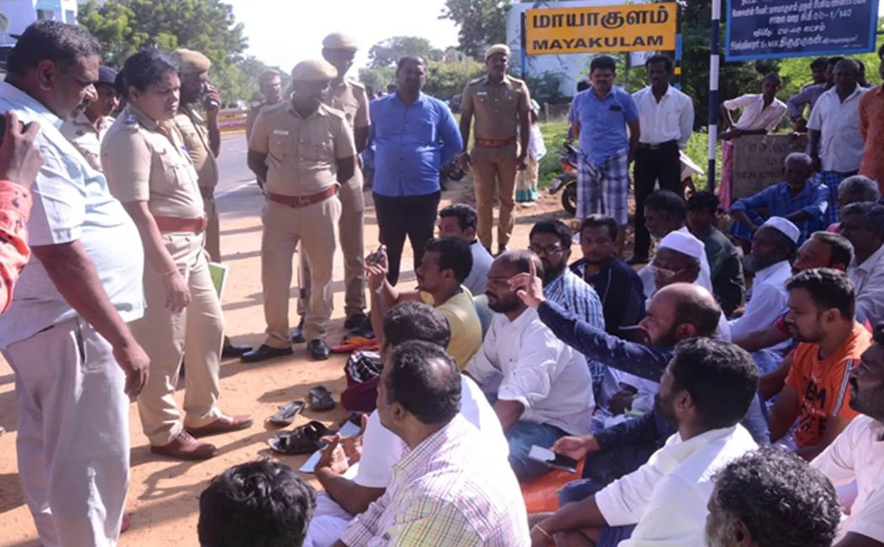 Local body election-officers-villagers refused vote