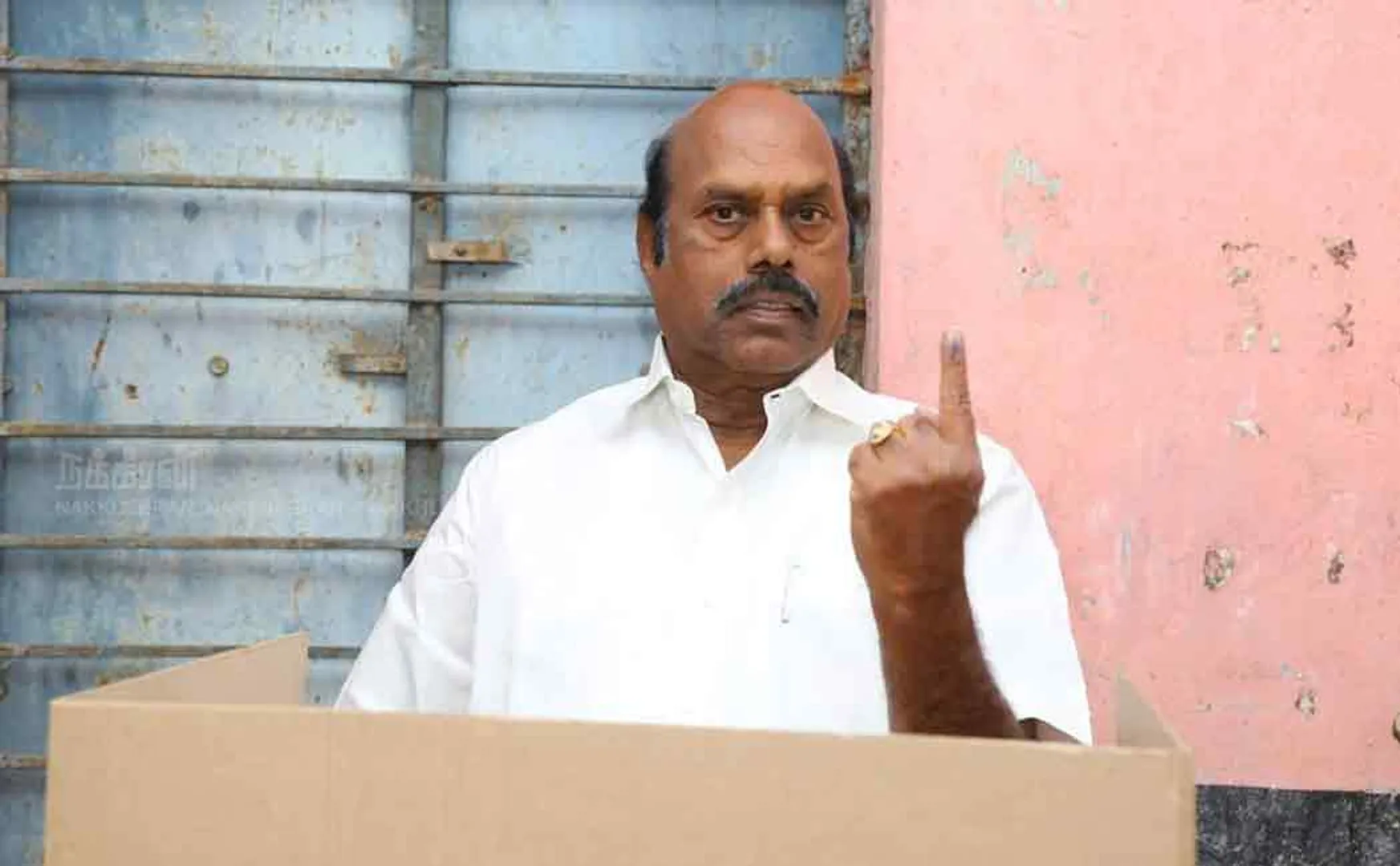 e.v. velu about minister jayakumar