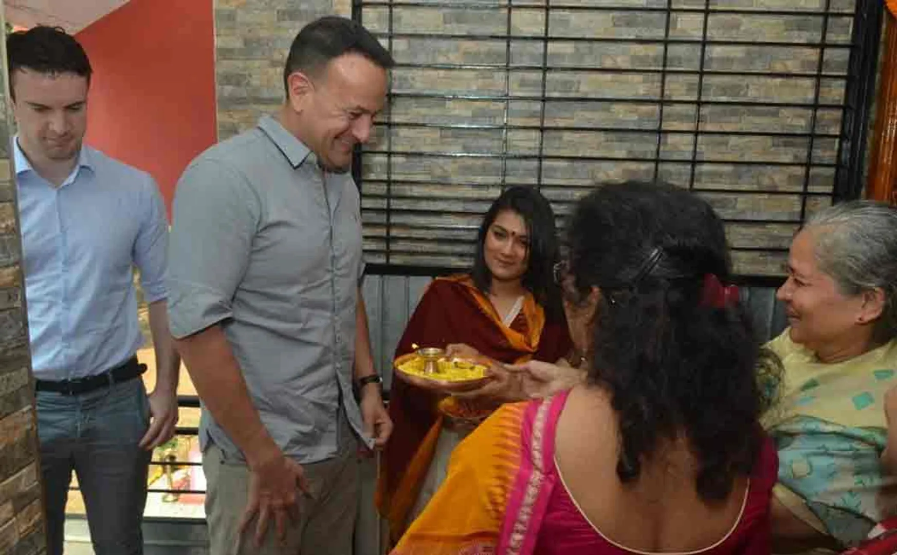 ireland pm visits his ancestral village in india