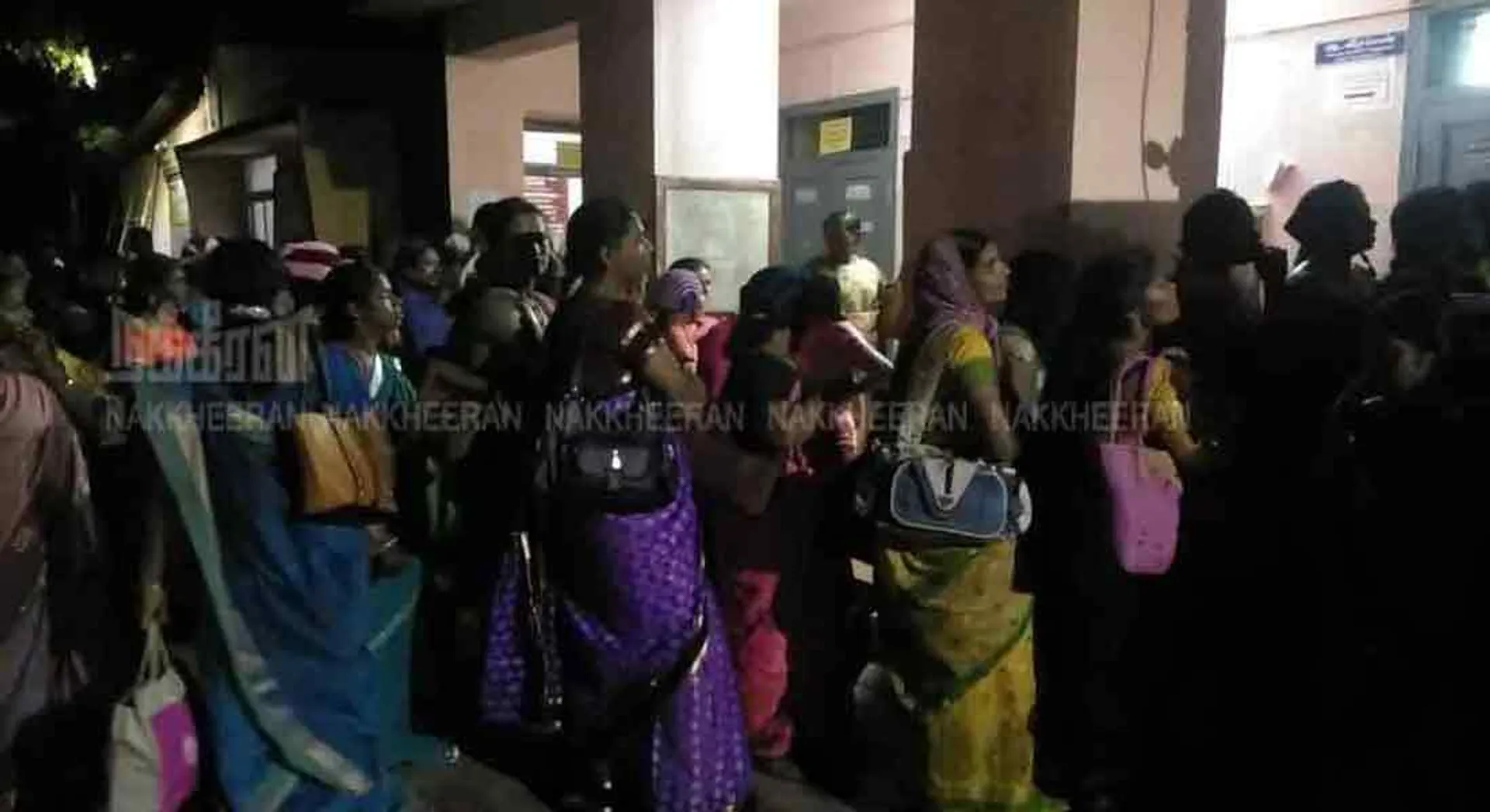  Elections officers have no salary .. Struggling with infants in the snow
