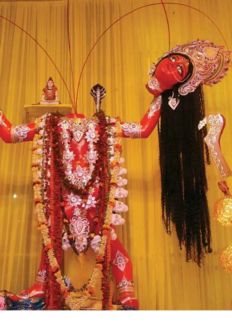 /idhalgal/om/goddess-rajrappa-chinnamasta