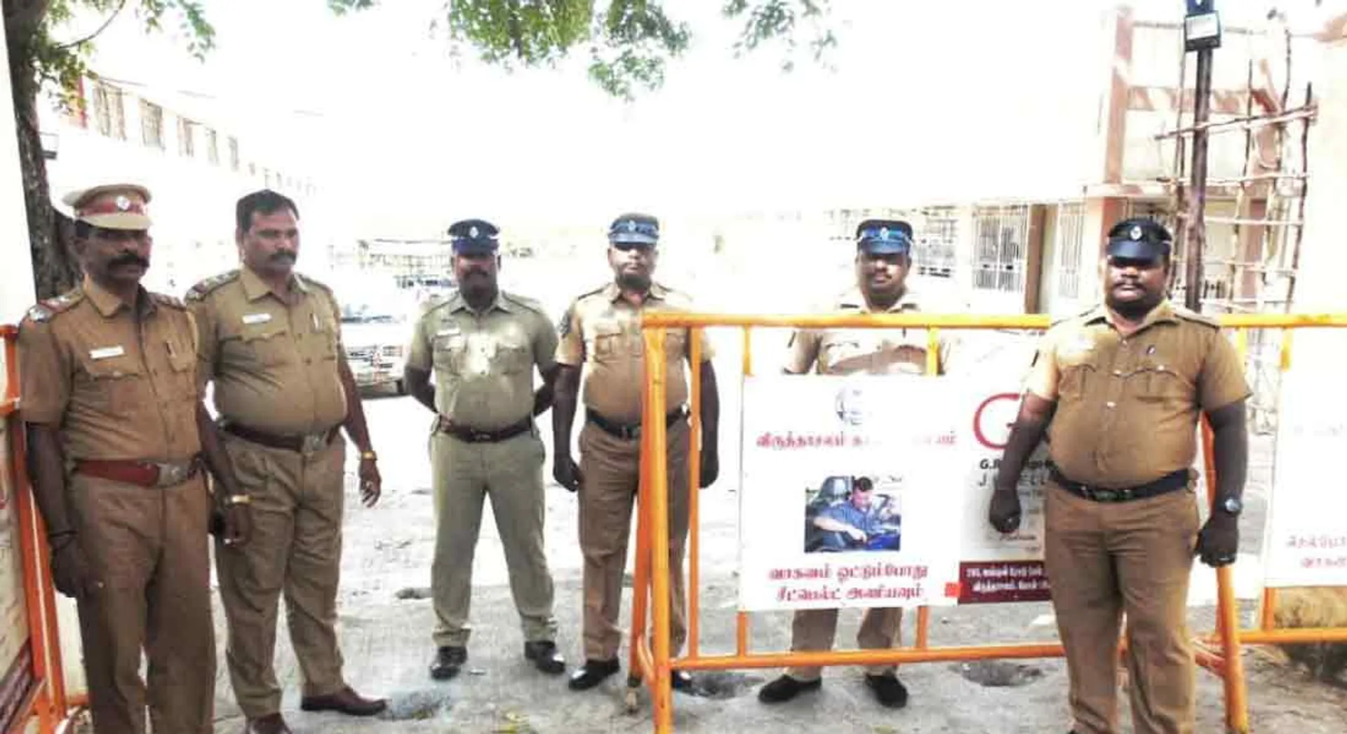 14 seats in Cuddalore district tomorrow Over 6,500 Officers in Voting Counting