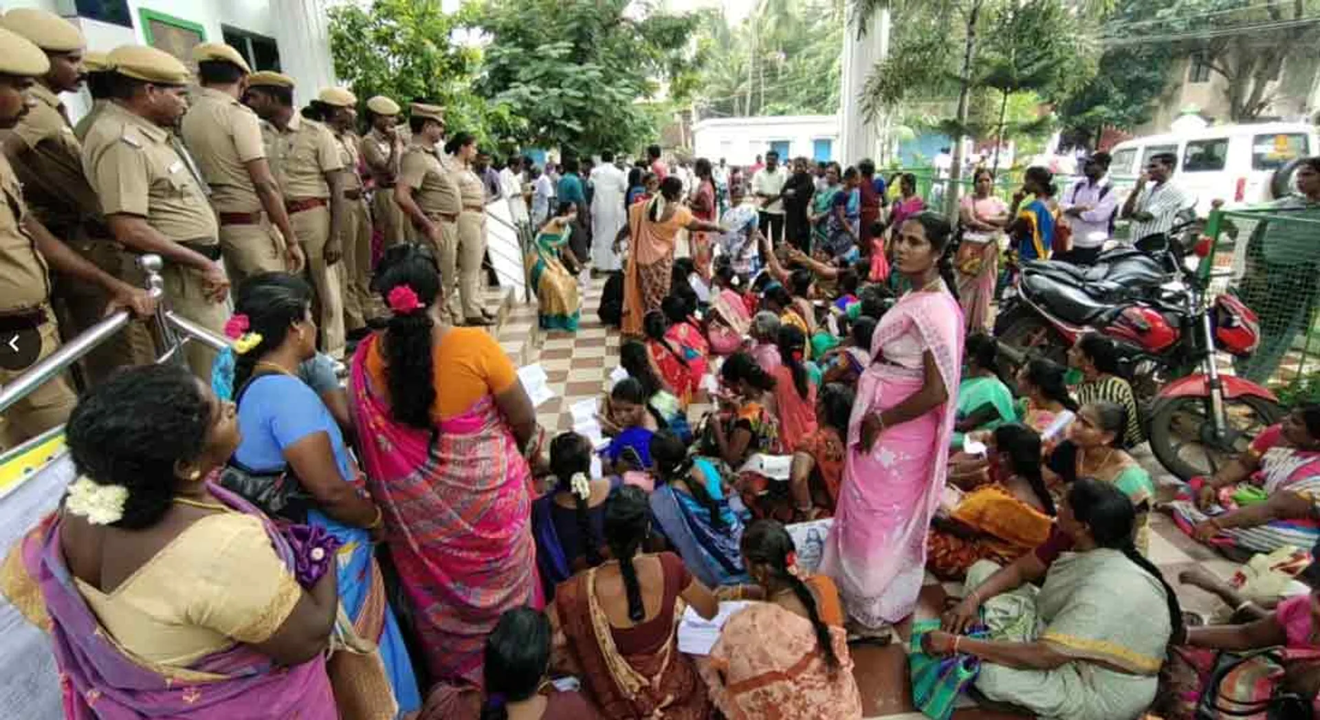 Voting rights....Anganwadi workers struggle!