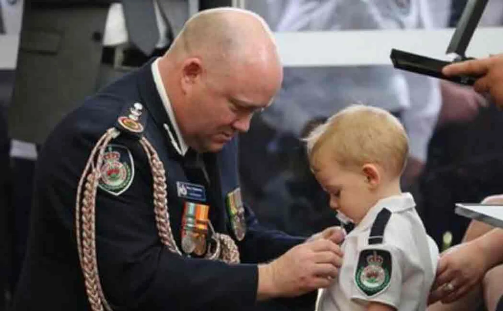 australian bushfire fire fighter passed away