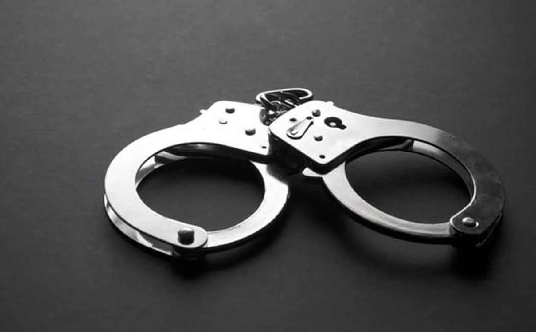handcuff
