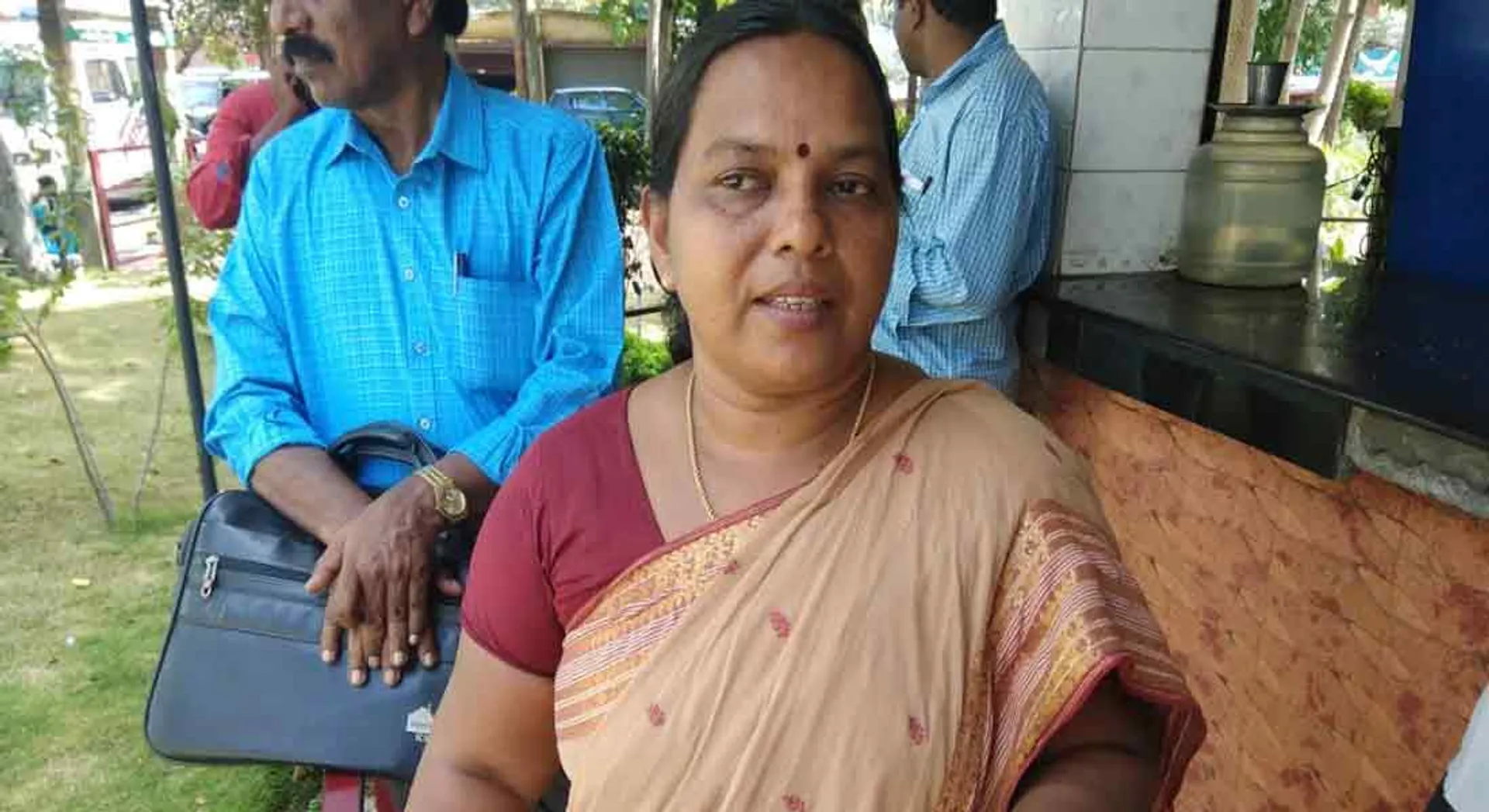  Kumai's first Communist ex-woman MLA lose in local election 