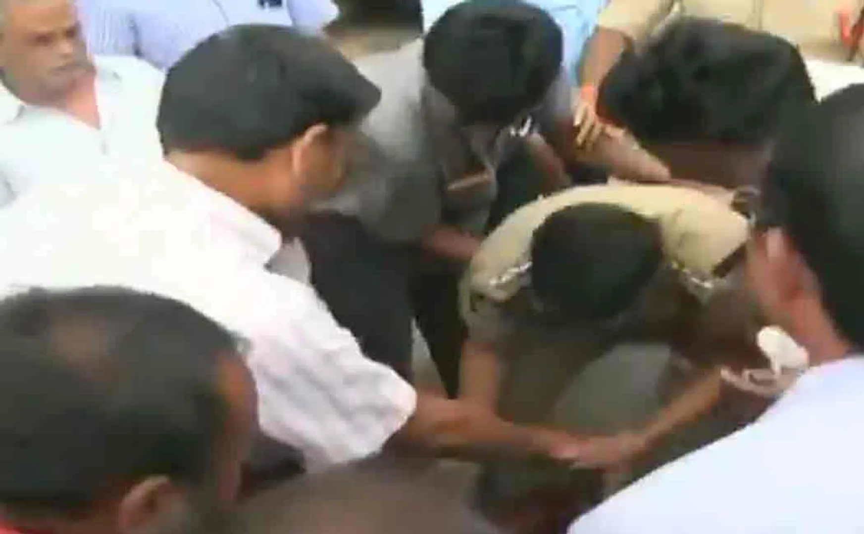 andhra protest in amaravati issue