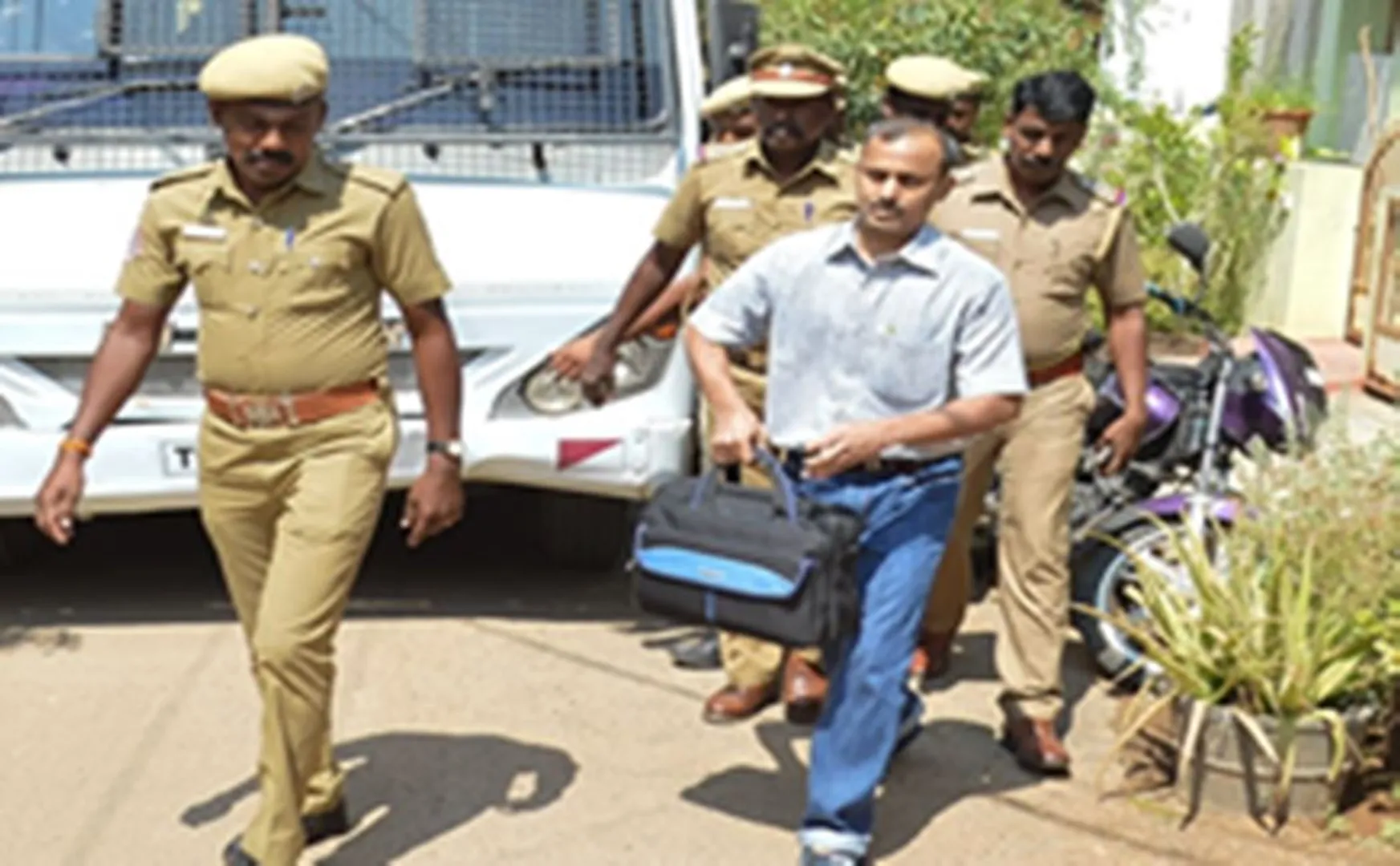 madurai-high-court-15-days-parole-Ravichandran