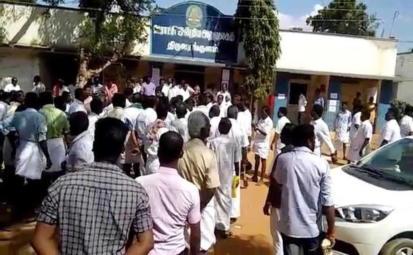 local body election win candidates take oath ceremony dmk party 